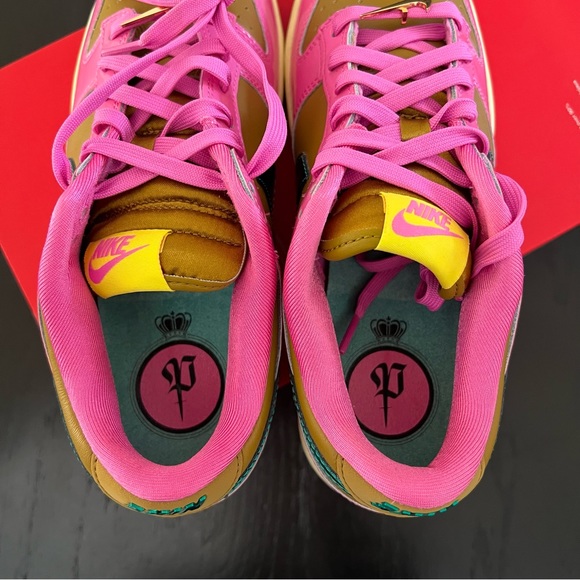 ✔️New✔️ NIKE Parris Goebel Dunk Low Playful Pink - Picture 7 of 10